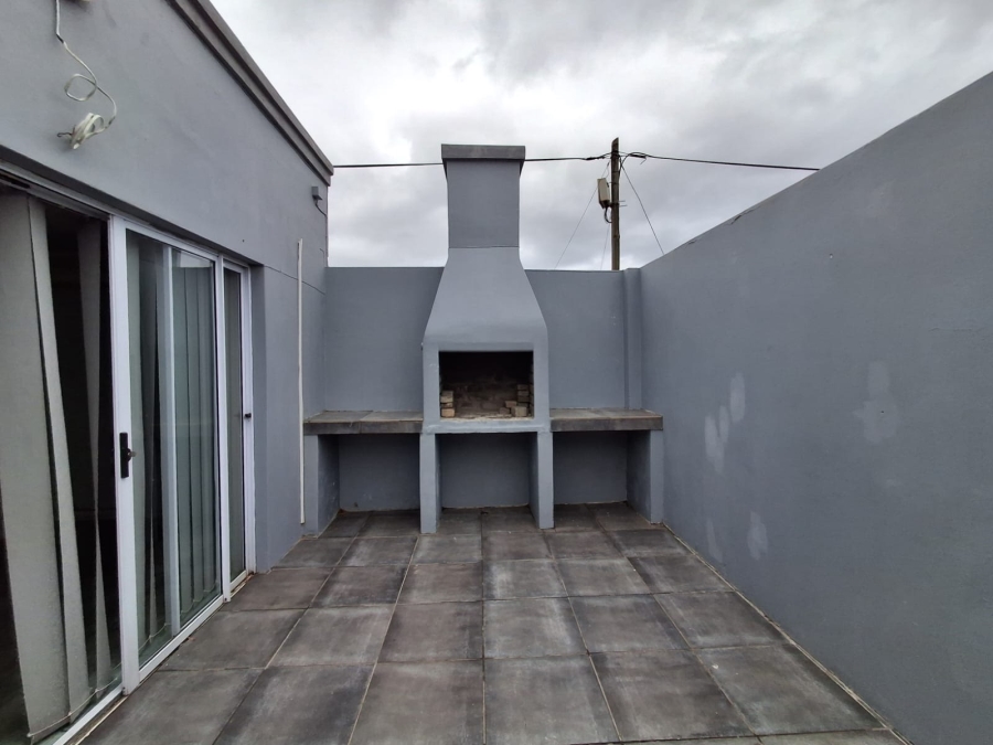 To Let commercial Property for Rent in Berea Eastern Cape